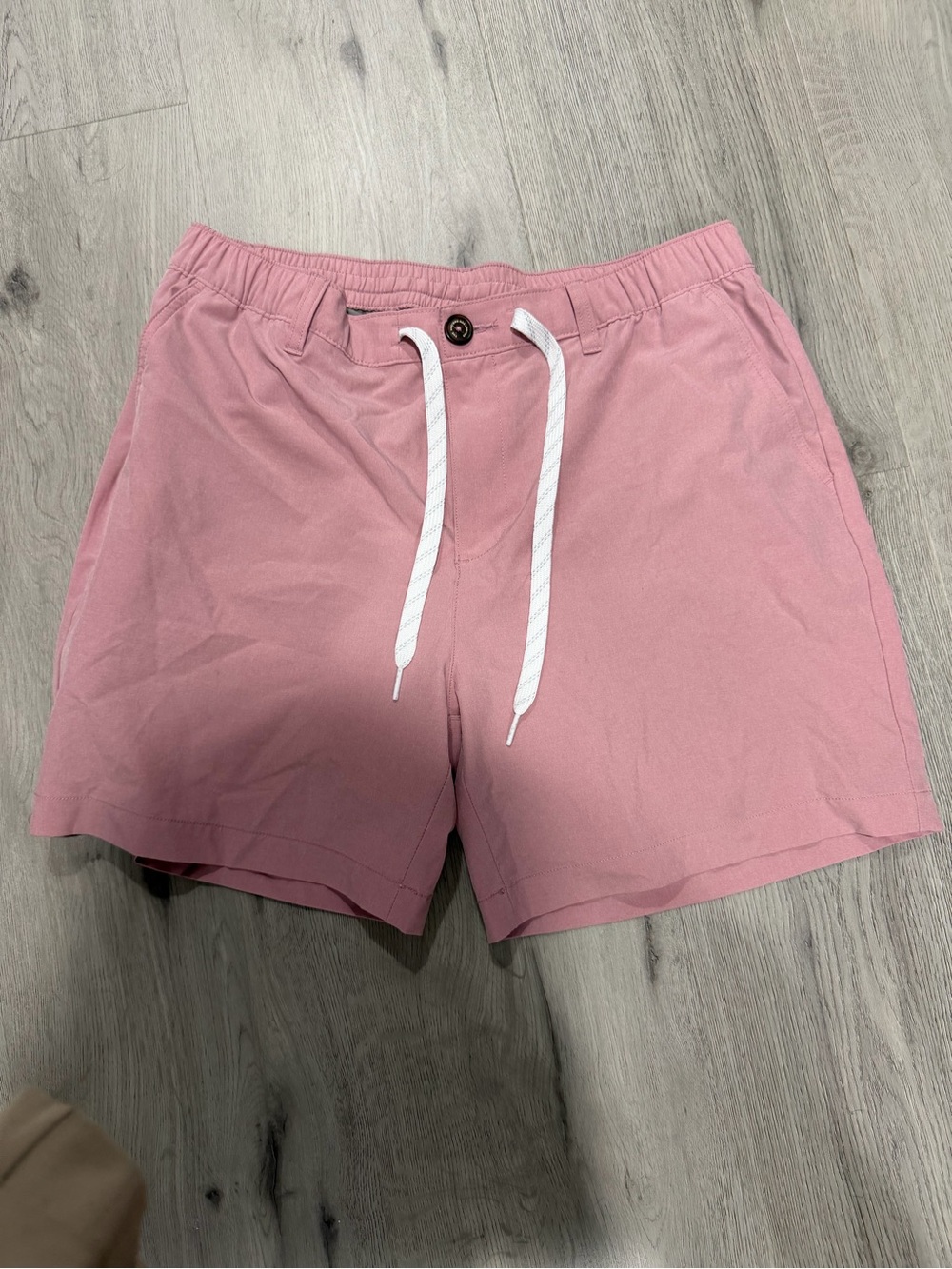 chubbies Pink Elastic Waist Drawstring Men's Hybrid Shorts